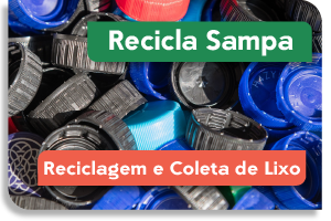 Na imagem ao fundo diversas tampinha de garrafa pet coloridas, as frases recicla sampa e reciclagem e coleta de lixo aparecem na frente